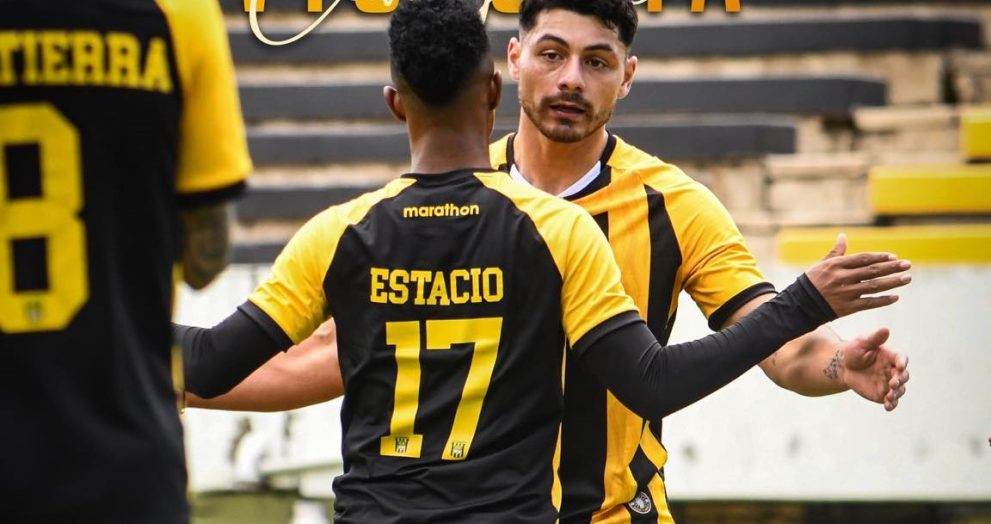 Darwin Gregorio Lom debutó con gol y asistencia en The Strongest