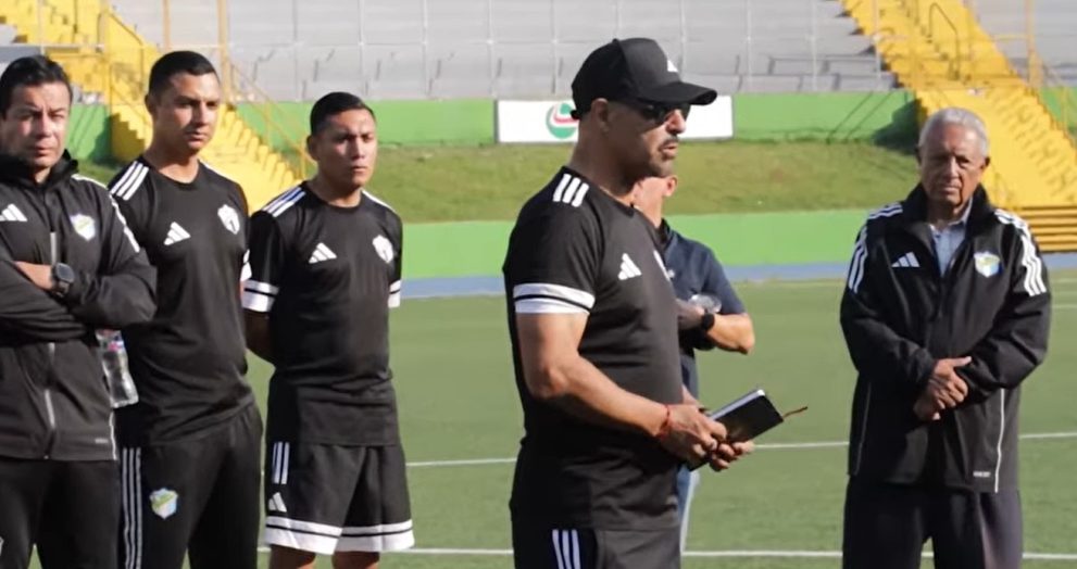 Figueroa: experiencia, disciplina y compromiso para rescatar a Comunicaciones