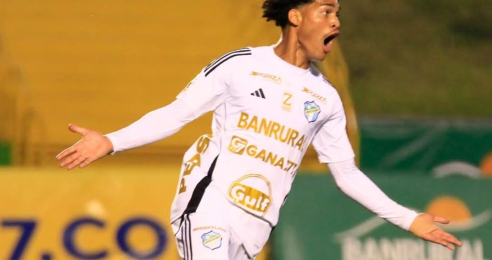 Comunicaciones sufre para vencer a Mictlán