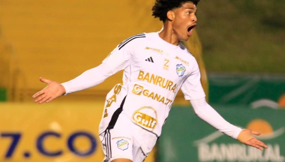 Comunicaciones sufre para vencer a Mictlán