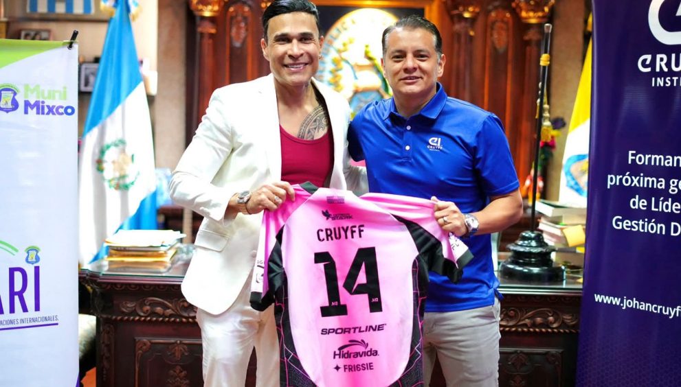 Mixco firma importante alianza con el Johan Cruyff Institute