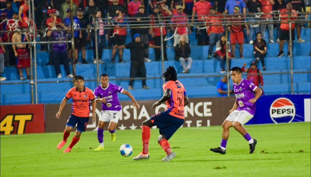 Achuapa ante Guastatoya en juego crucial por la permanencia