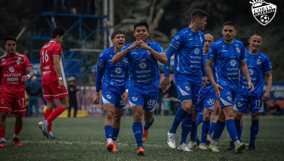 Resumen: Cobán asciende al liderato; los Cremas están de vuelta