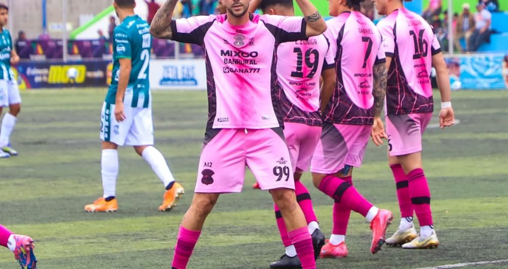 Nicolás Martínez guía a Mixco a una importante victoria sobre Antigua GFC