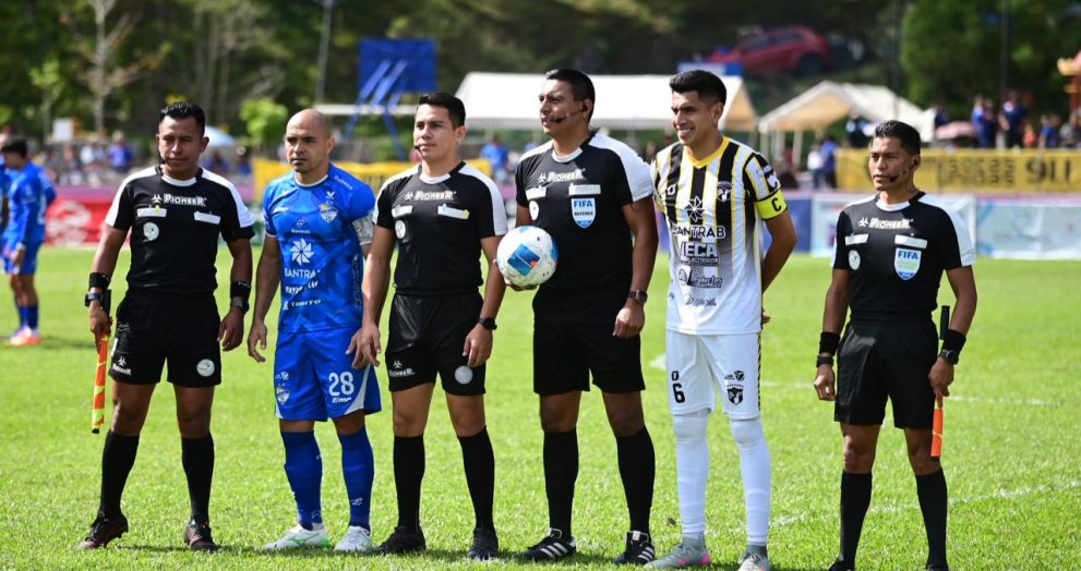 Cobán y Aurora FC no se hacen daño en el inicio de la fecha 17