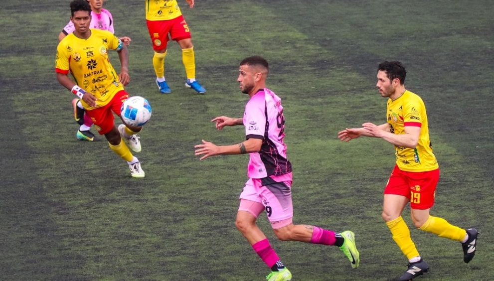 Mixco y Xelajú MC se enfrentan en duelo directo por la cima del Clausura