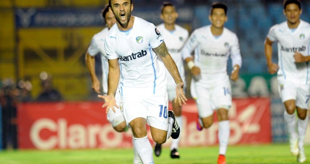 José Manuel Contreras anuncia su retiro del fútbol profesional