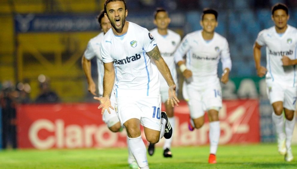José Manuel Contreras anuncia su retiro del fútbol profesional