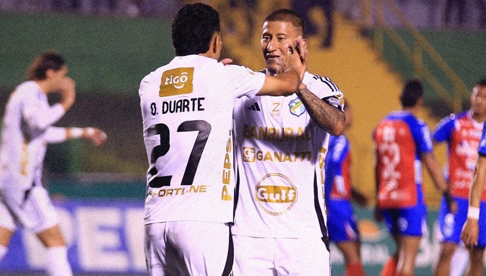 VIDEO Comunicaciones FC y Xelajú MC empatan en el juego de ida de la semifinal