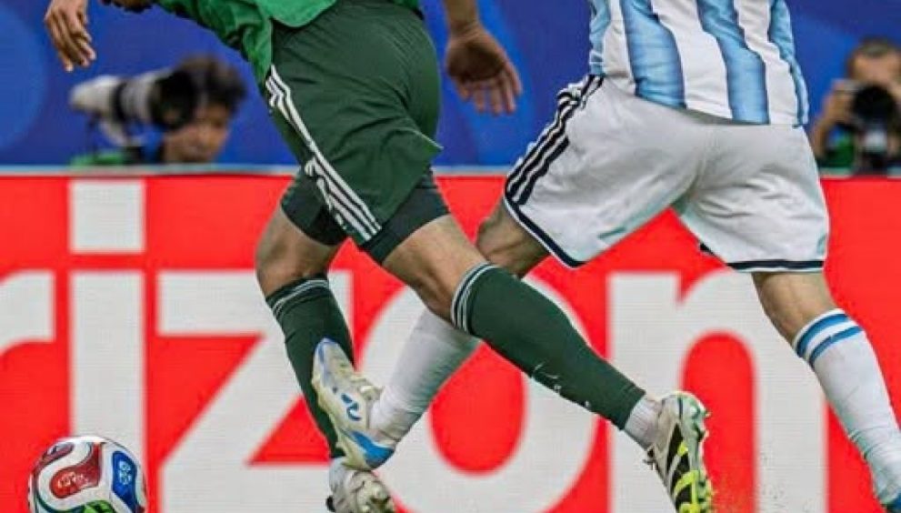 Argelia presenta queja ante la FIFA por arbitraje en el juego ante Argentina
