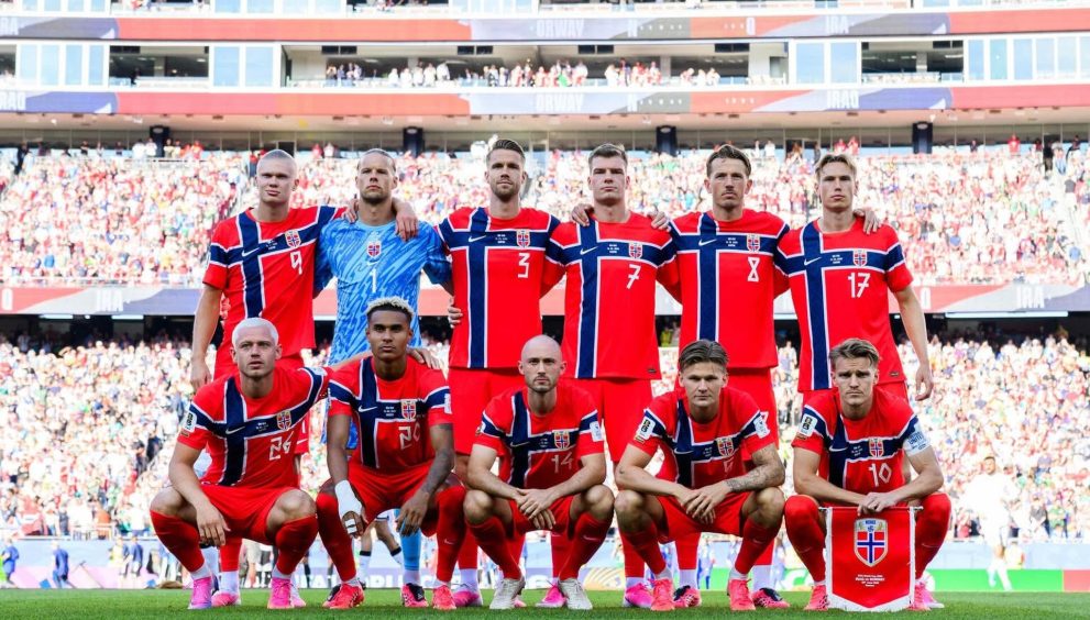 Noruega golea a Irak con doblete de Haaland y asume el liderato provisional del Grupo I