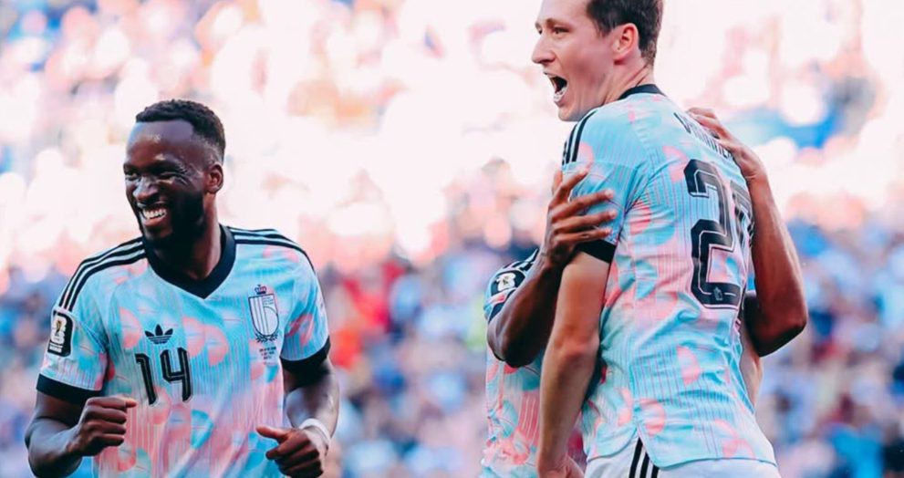 Bélgica golea a Estados Unidos y avanza con autoridad; enfrentará a España en cuartos de final