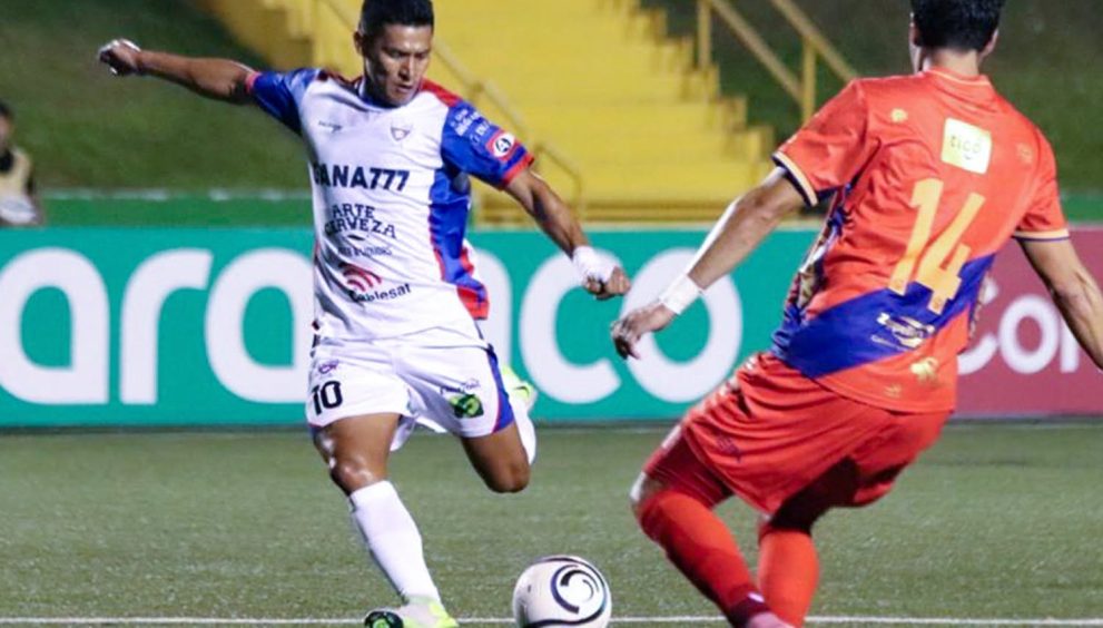 Xelajú MC cerró su participación en la Copa Centroamericana de Concacaf con un nuevo resultado decepcionante. El conjunto quetzalteco no pasó del empate 1-1 ante Luis Ángel Firpo de El Salvador, este miércoles por la noche en el estadio Cementos Progreso, y quedó eliminado de la competencia.