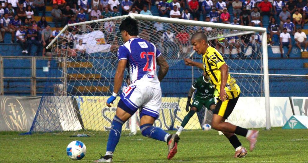Aurora rescata un empate ante Suchitepéquez y cierra la jornada 16