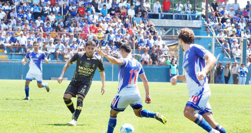 Suchitepéquez y Mixco empataron en un electrizante juego