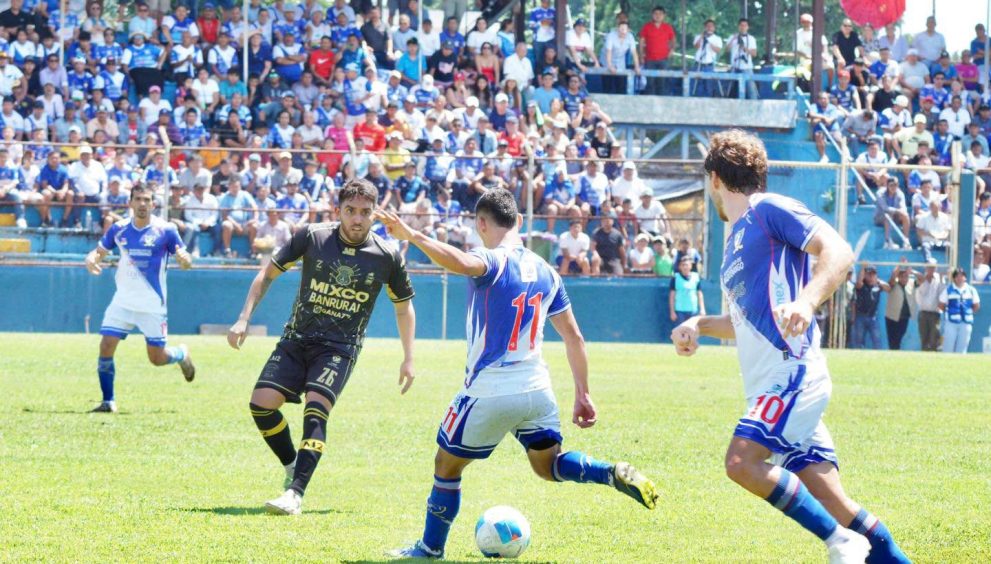Suchitepéquez y Mixco empataron en un electrizante juego